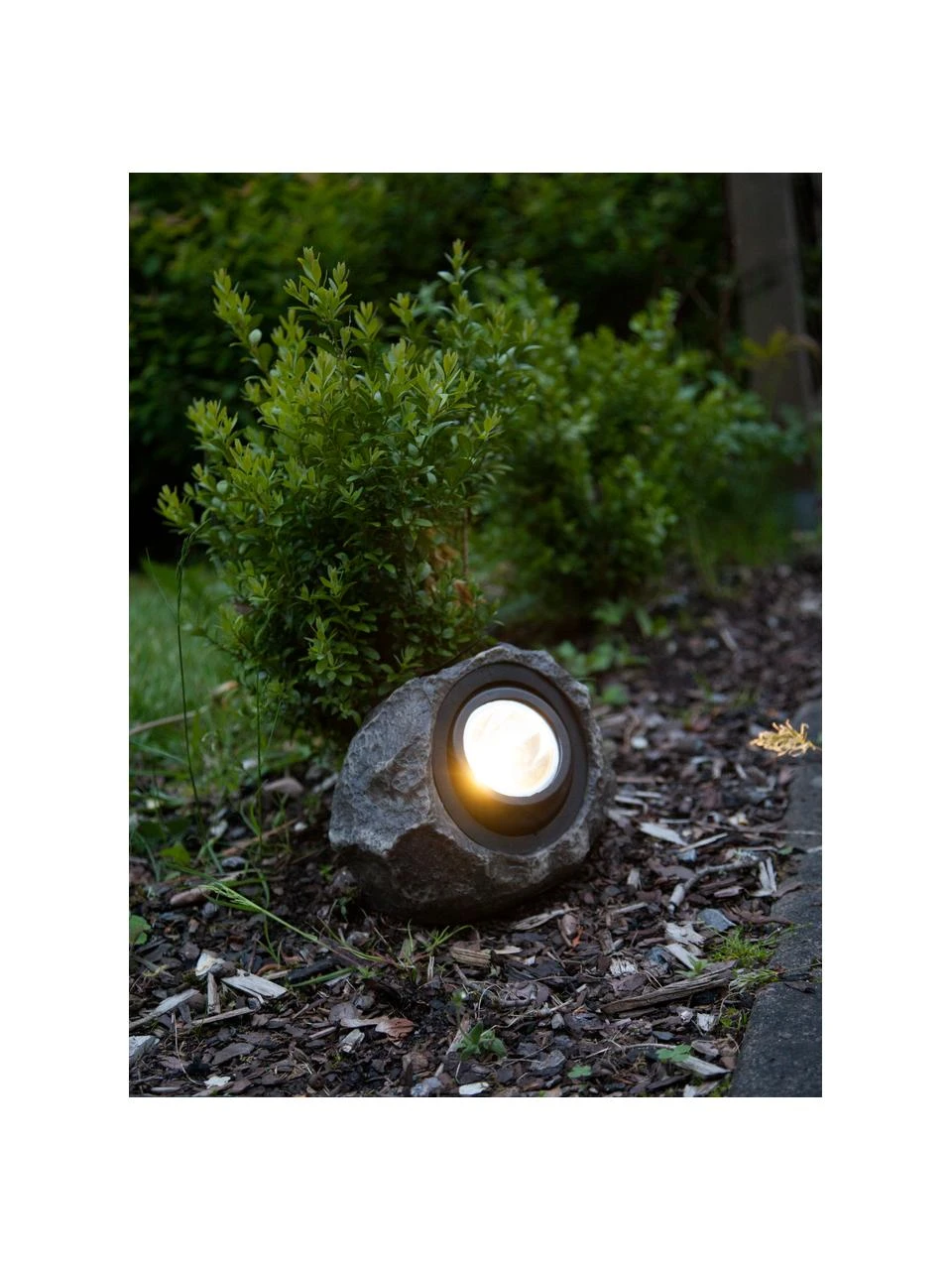 Borne d'éclairage solaire LED Rocky, larg. 20 x haut. 16 cm 4 Borne d'éclairage solaire LED Rocky, larg. 20 x haut. 16 cm – Image 2