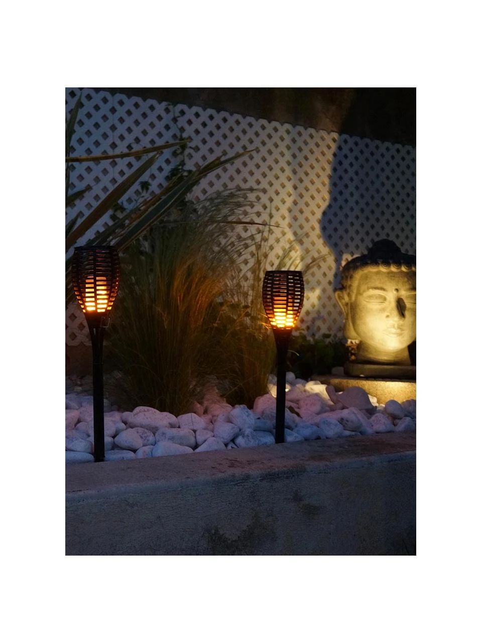 Borne lumineuse solaire à effet flamme Maity Sun, 2 pièces, Ø 9 x haut. 70 cm 4 Borne lumineuse solaire à effet flamme Maity Sun, 2 pièces, Ø 9 x haut. 70 cm – Image 2