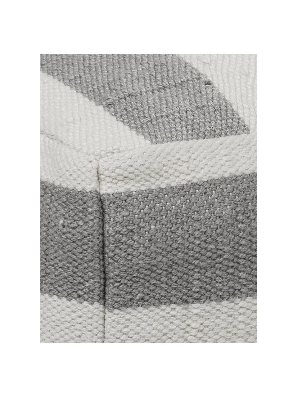 Kalaidu Coussin de sol intérieur-extérieur tissé main Lani, larg. 63 x haut. 30 cm 7 Kalaidu Coussin de sol intérieur-extérieur tissé main Lani, larg. 63 x haut. 30 cm – Image 5