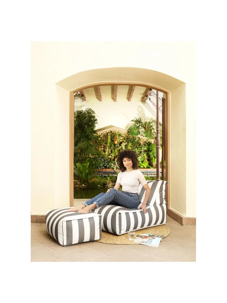 Magma Fauteuil poire de jardin gris/blanc Korfu, larg. 94 x prof. 60 cm 4 Magma Fauteuil poire de jardin gris/blanc Korfu, larg. 94 x prof. 60 cm – Image 2