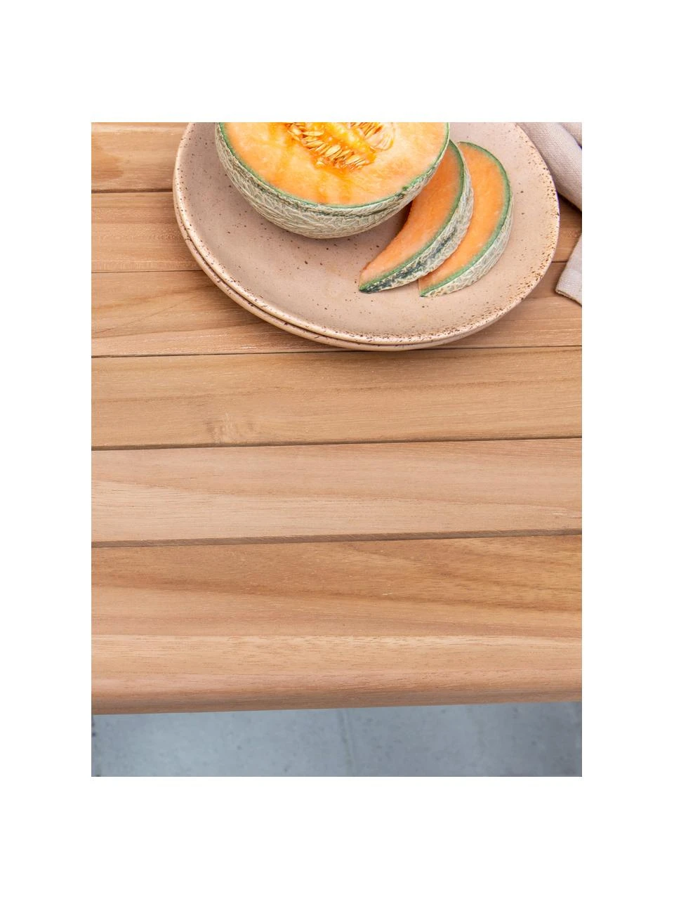 Table de jardin carré en bois de teck Kenya, larg. 70 x prof. 70 cm 8 Table de jardin carré en bois de teck Kenya, larg. 70 x prof. 70 cm – Image 6