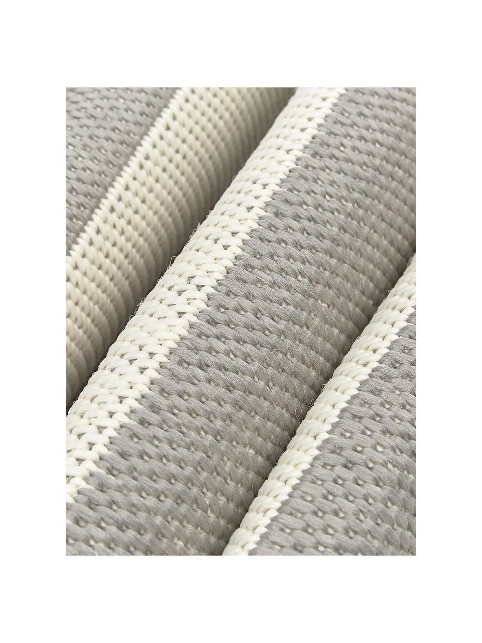 Westwing Collection Tapis d'extérieur gris à jeu de rayures Axa, larg. 80 x long. 150 cm (taille XS) 5 Westwing Collection Tapis d'extérieur gris à jeu de rayures Axa, larg. 80 x long. 150 cm (taille XS) – Image 3