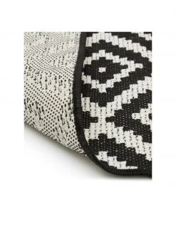 Westwing Collection Tapis d'extérieur noir/blanc Miami, larg. 80 x long. 150 cm (taille XS) 13 Westwing Collection Tapis d'extérieur noir/blanc Miami, larg. 80 x long. 150 cm (taille XS) -Jardin Soldes Boutique Tapis dexterieur noirblanc Miami 5